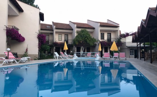 Arda Villas Pool & Gardens