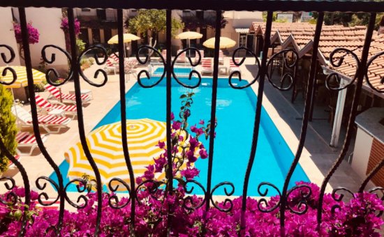 Arda Villas Pool & Gardens
